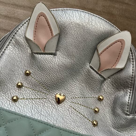 Bunny Mini Backpack - Picture 2 of 7